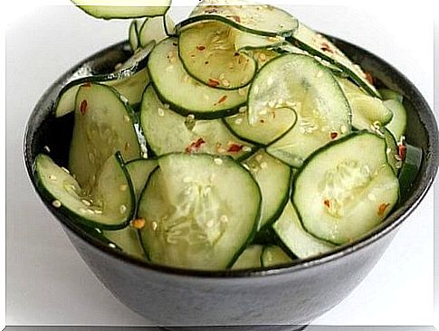 7 good reasons to eat cucumber every day