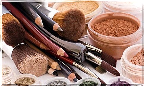 Beware!  Ten beauty products you should never share