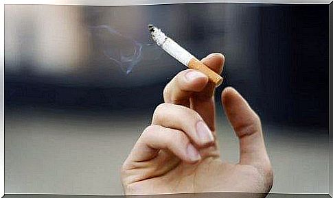 Smoking can aggravate gastritis