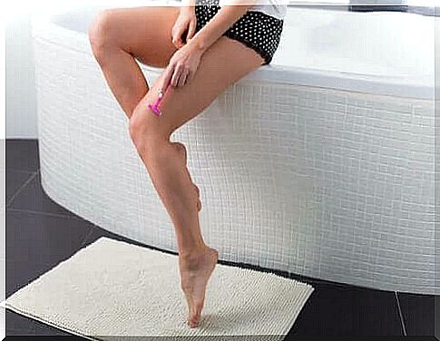 Woman shaves legs but wants to prevent ingrown hairs