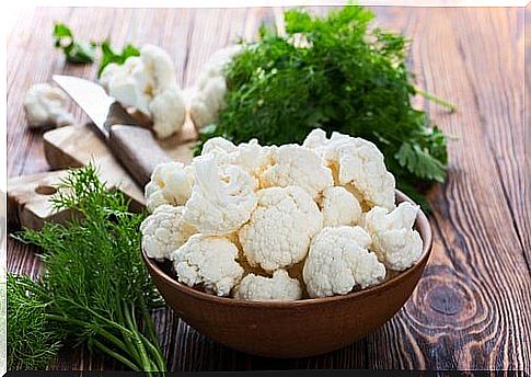 Cauliflower can be bad to eat in the evening.