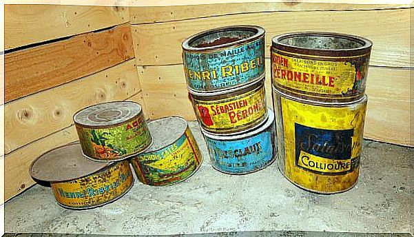 Old cans - the dangers of canned food