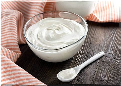 Mayonnaise in a bowl