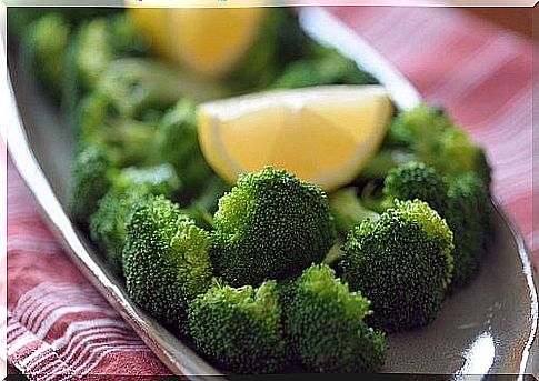 Broccoli and lemon